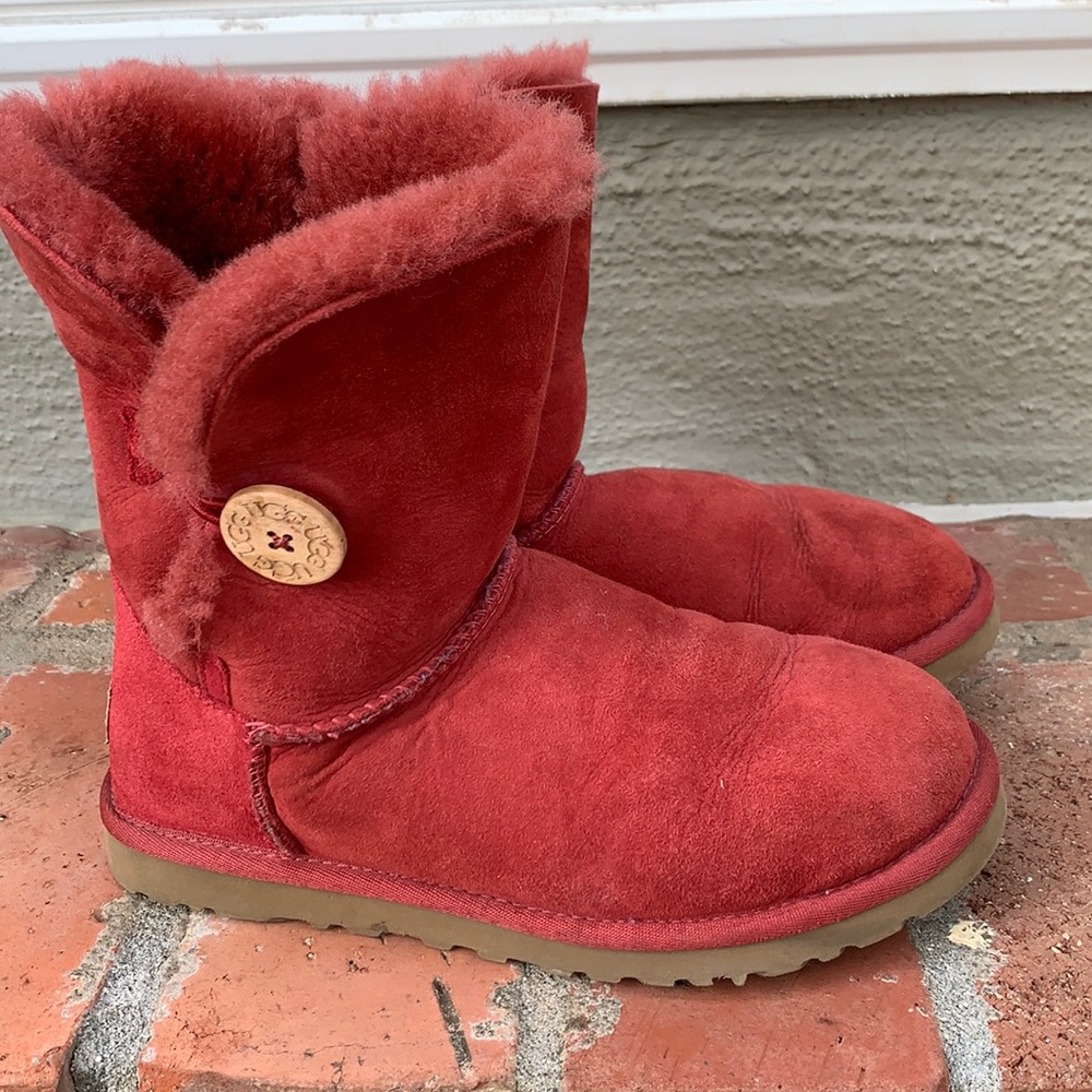 Ugg boots - short Bailey button